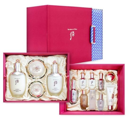 Whoo Cheongidan Hwahyun Queen Set - Toner 150ml - Emulsion 110ml - Gifts