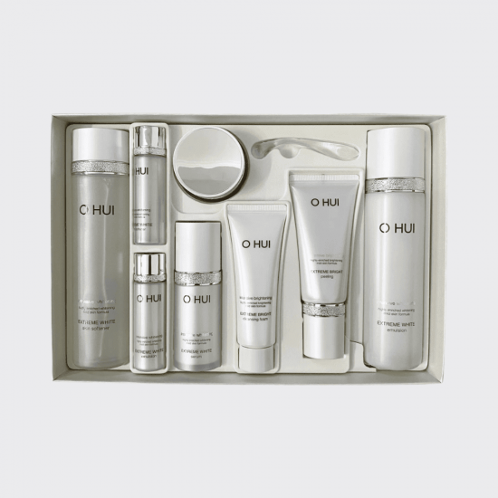 OHUI Extreme White Special - Toner 150ml + Emulsion 130ml + Peeling 60ml + Cream 30ml + Mini Gifts