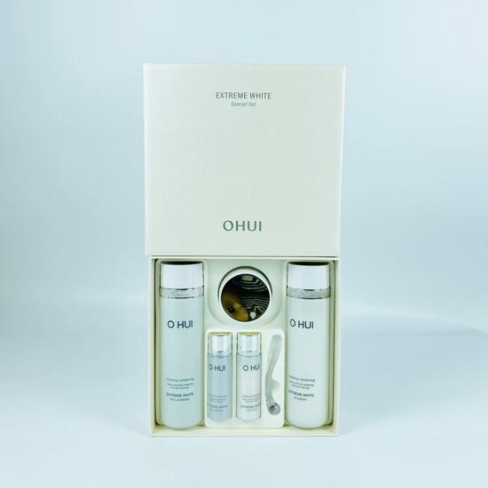 OHUI Extreme White - Toner 120ml + Emulsion 120ml + Cream 20ml + Mini Gifts